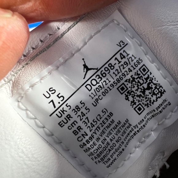 |•NIKE•| Women's Jordan 1 Elevate Low 'University Blue' Size 7.5 - Picture 11 of 15